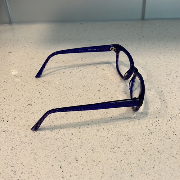 See Newport glasses frames - Picture 6 of 11